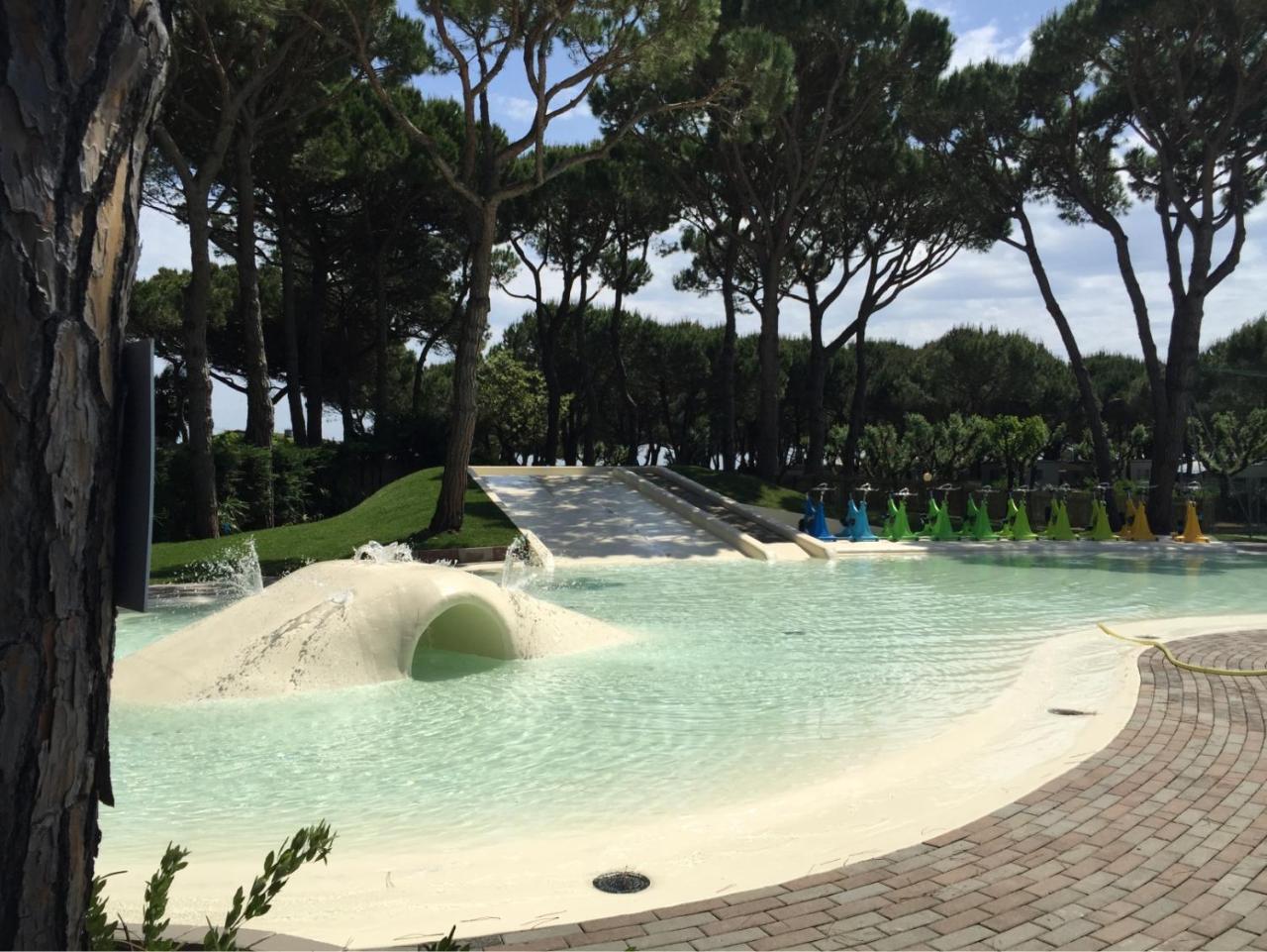 Albatross Mobile Homes On Camping Waikiki Lido di Jesolo Buitenkant foto