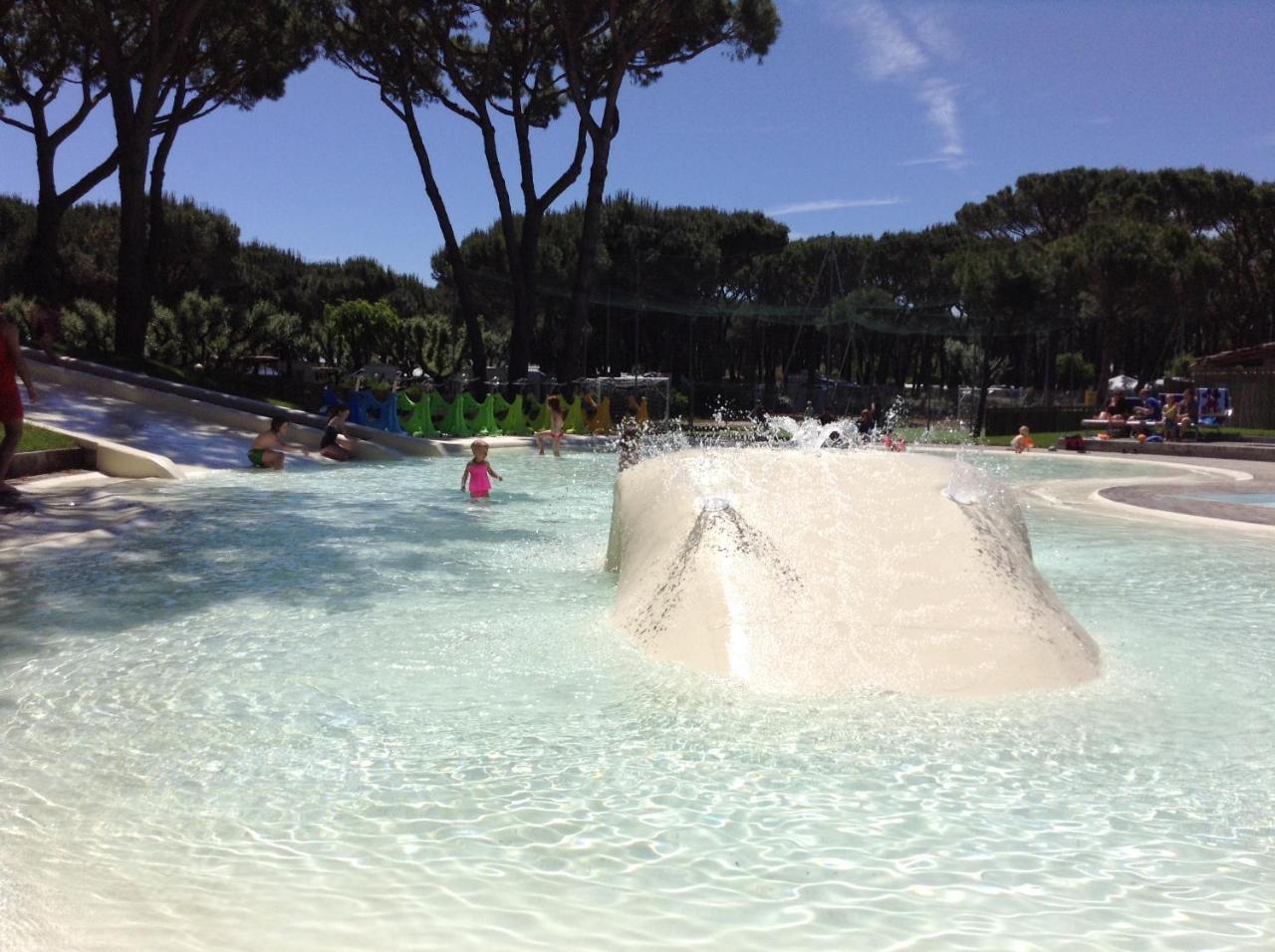 Albatross Mobile Homes On Camping Waikiki Lido di Jesolo Buitenkant foto