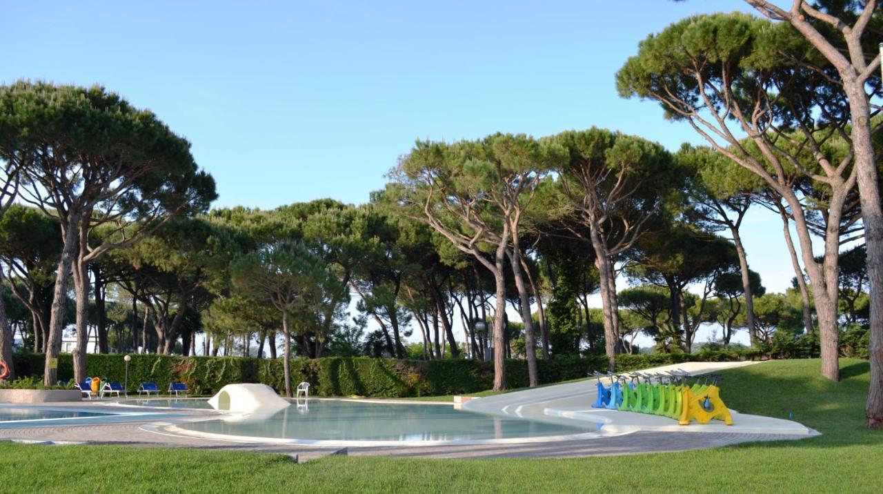 Albatross Mobile Homes On Camping Waikiki Lido di Jesolo Buitenkant foto